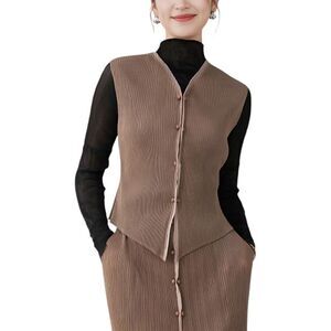 Linda Charm Womens  Vest